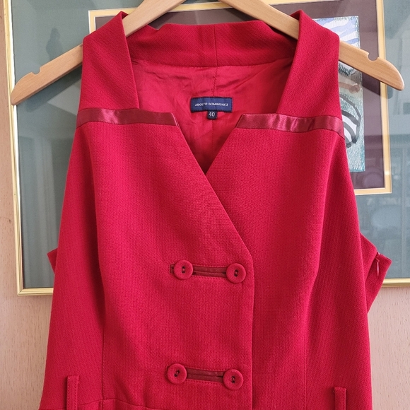 Elegant Red Sleeveless Dress - Picture 8 of 8